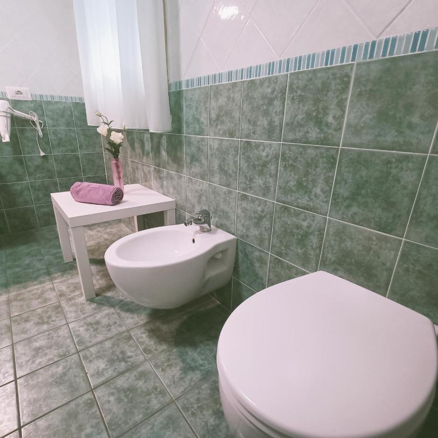 אסמיני Sunny House Fourteen מראה חיצוני תמונה